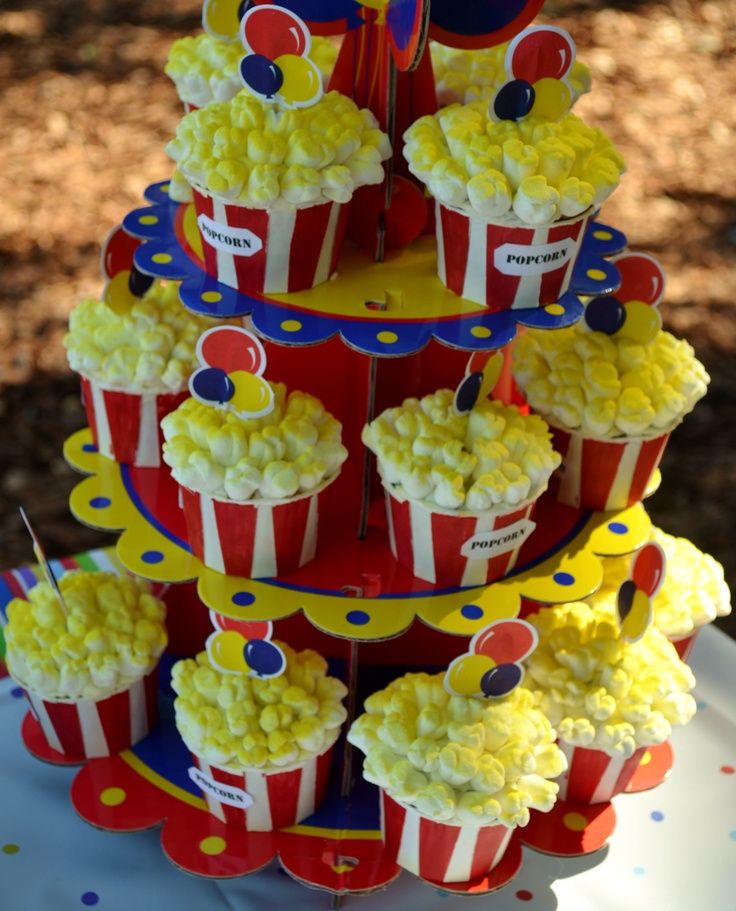 popcorn cupcakes circus theme party