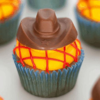toy story cupcake idea woody hat