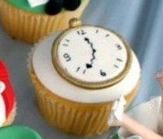 alice in wonderland cupcake ideas wonky clock