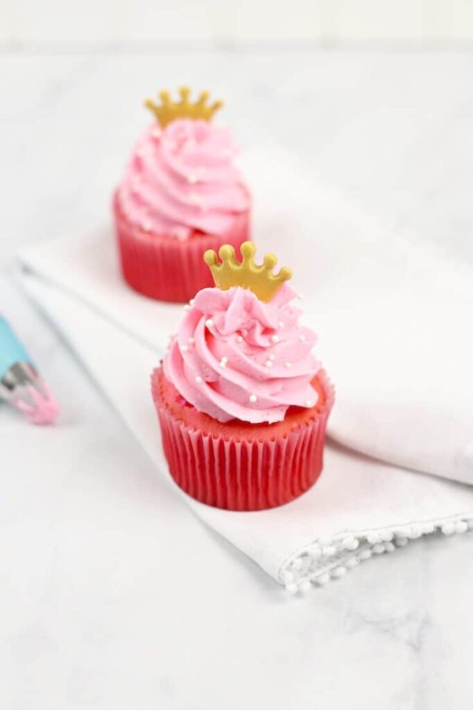 cute mini princess cupcakes